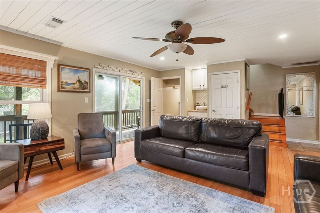 Image 16 of property listing at 1214 5th Avenue, Tybee Island, GA 31328