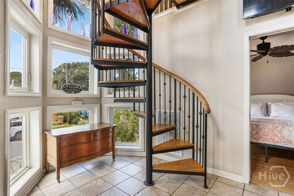 Image 25 of property listing at 1214 5th Avenue, Tybee Island, GA 31328