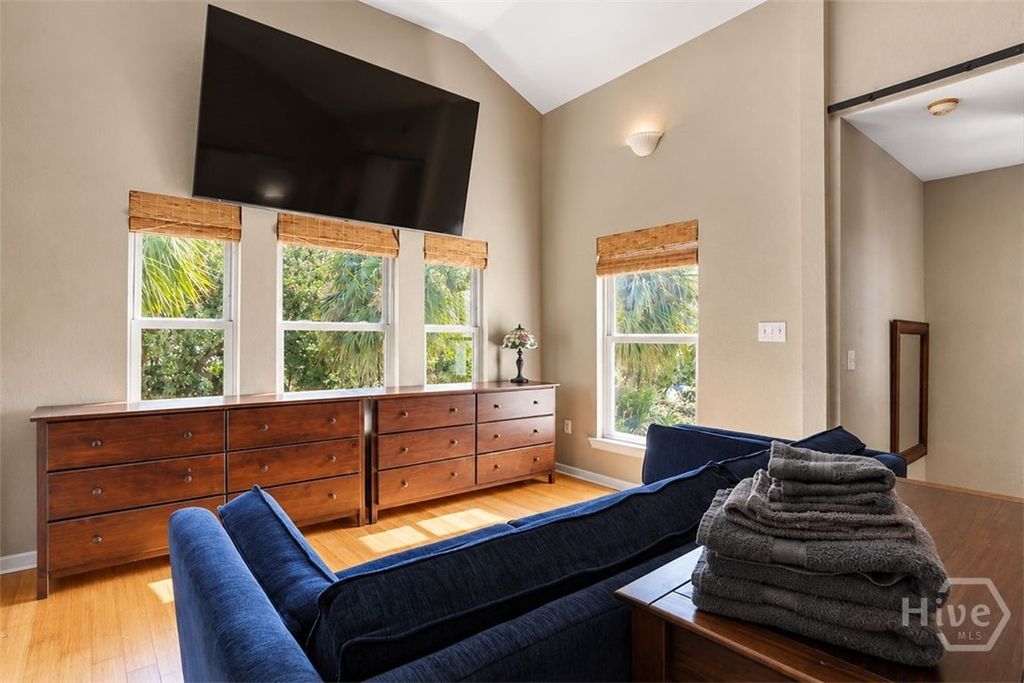 Image 35 of property listing at 1214 5th Avenue, Tybee Island, GA 31328