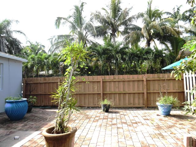 1205 Mathis Street, Lake Worth Beach, FL 33461
