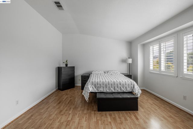 530 Spalding St, Hayward, CA 94544