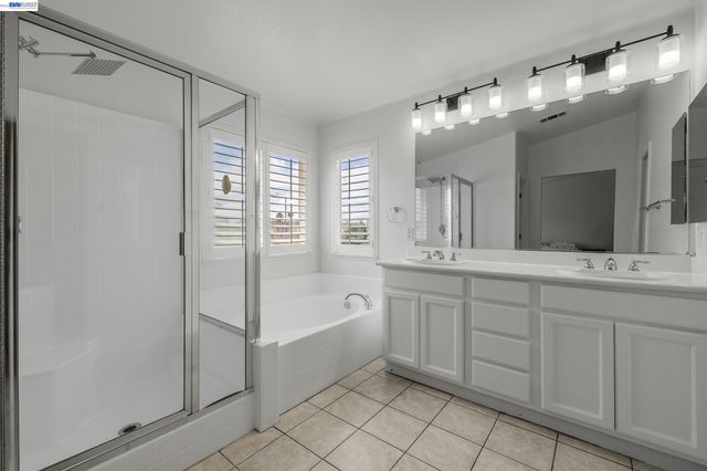 530 Spalding St, Hayward, CA 94544