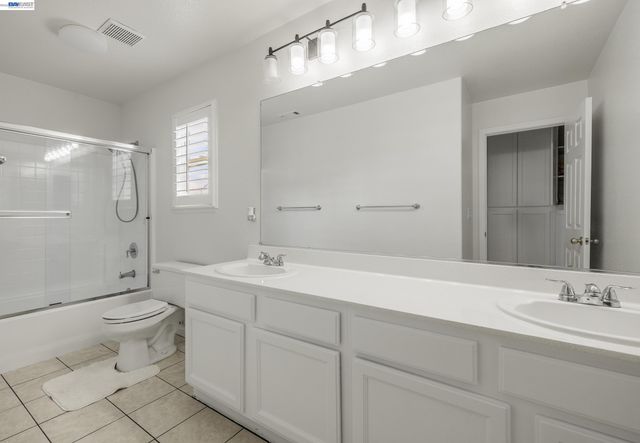 530 Spalding St, Hayward, CA 94544
