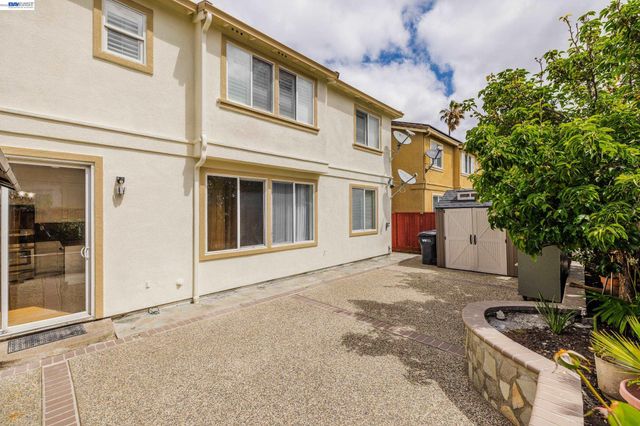 530 Spalding St, Hayward, CA 94544