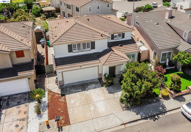 530 Spalding St, Hayward, CA 94544