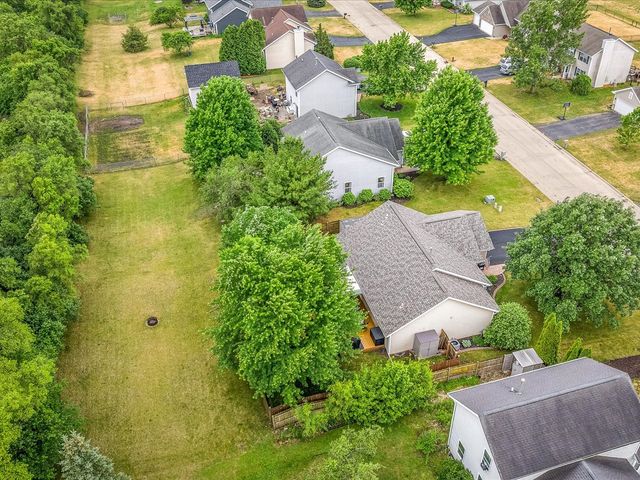 855 Bayfield Drive, Rockton, IL 61072