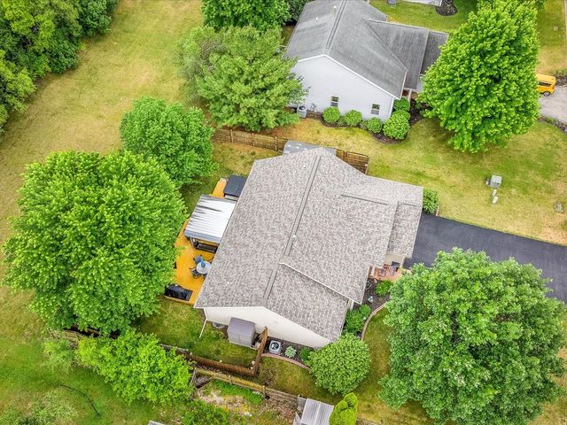 855 Bayfield Drive, Rockton, IL 61072