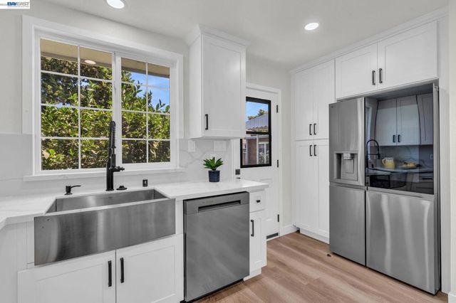 4708 Portola Dr, Fremont, CA 94536