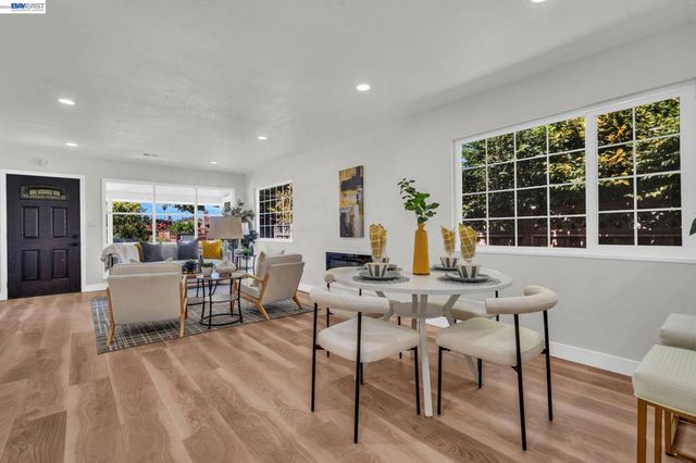 4708 Portola Dr, Fremont, CA 94536