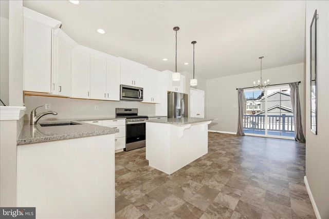 1310 PEDIGREE ST, Frederick, MD 21702