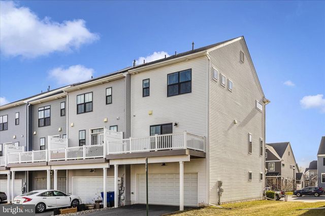 1310 PEDIGREE ST, Frederick, MD 21702