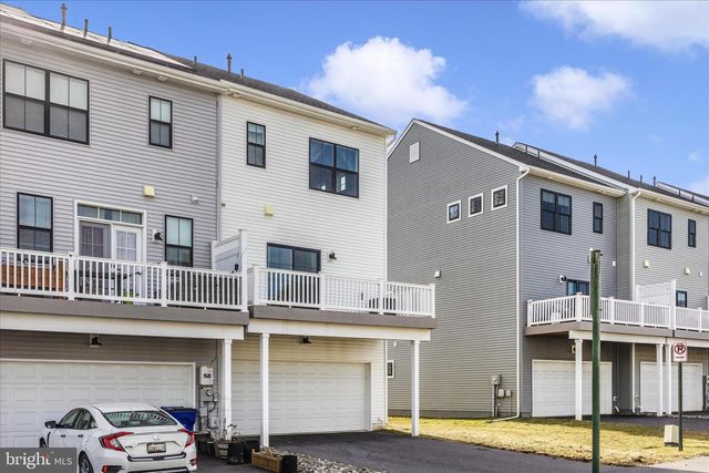 1310 PEDIGREE ST, Frederick, MD 21702