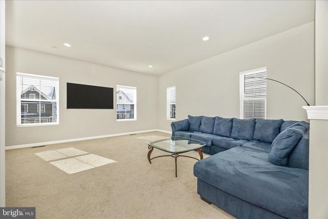 1310 PEDIGREE ST, Frederick, MD 21702