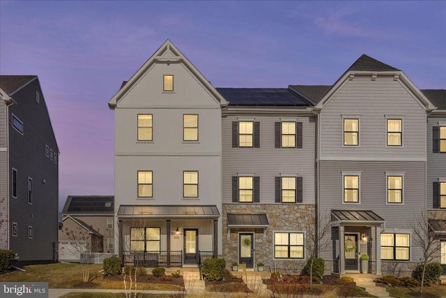 1310 PEDIGREE ST, Frederick, MD 21702