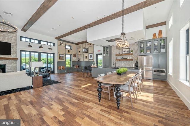 1310 PEDIGREE ST, Frederick, MD 21702