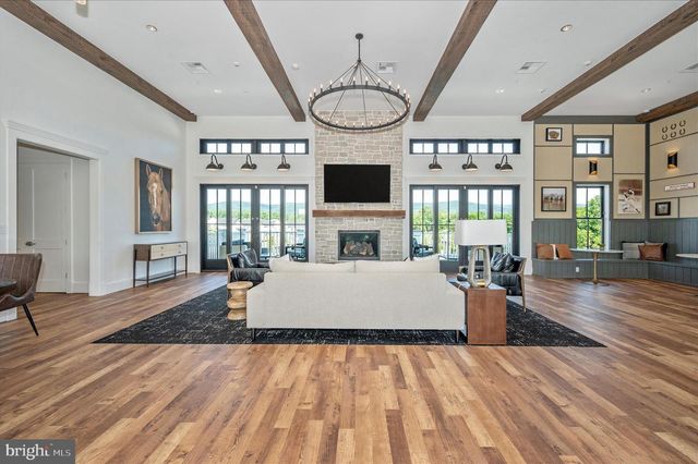 1310 PEDIGREE ST, Frederick, MD 21702