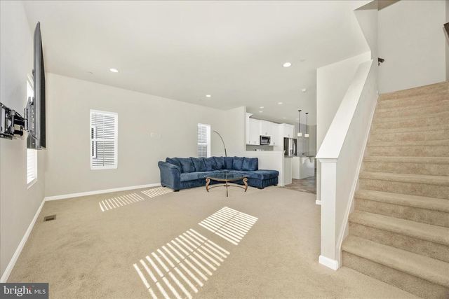 1310 PEDIGREE ST, Frederick, MD 21702