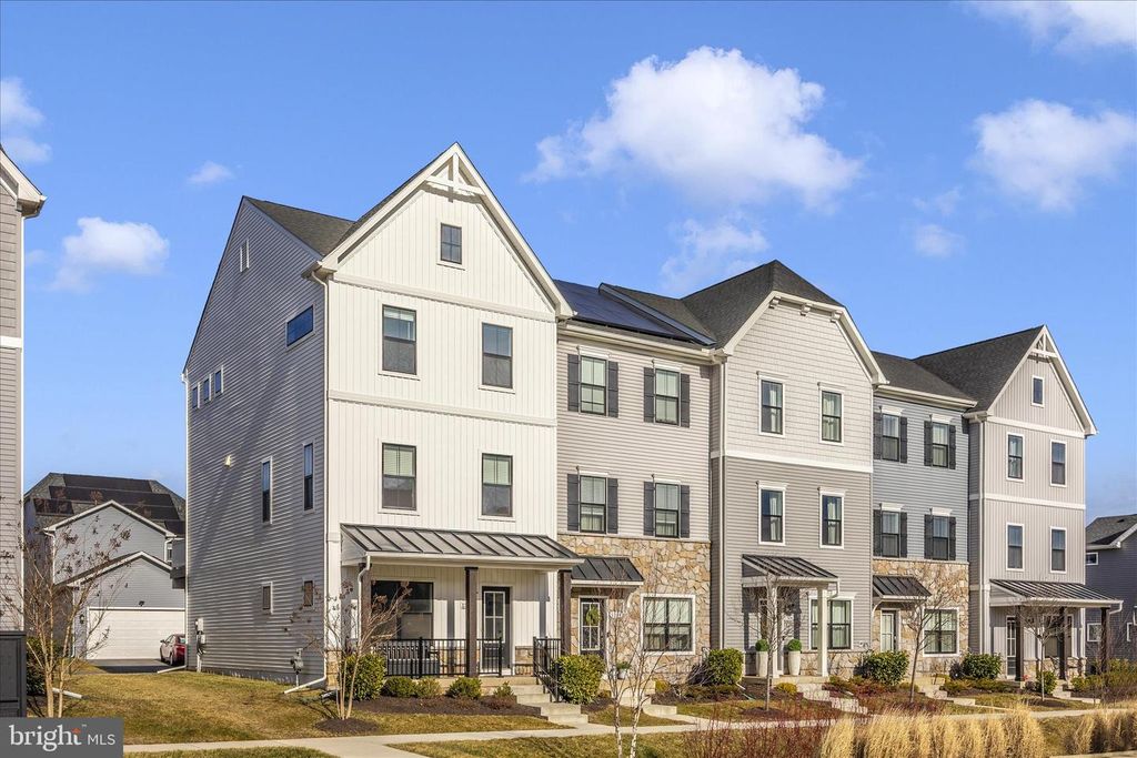 1310 PEDIGREE ST, Frederick, MD 21702