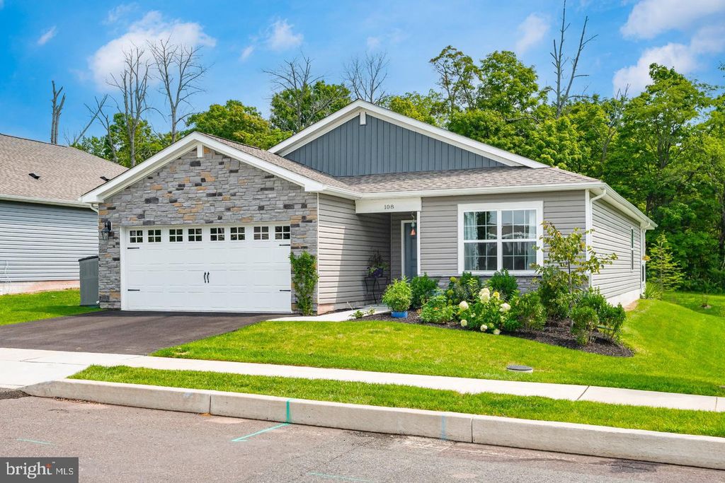 108 PETAL DR, POTTSTOWN, PA 19464 — exterior