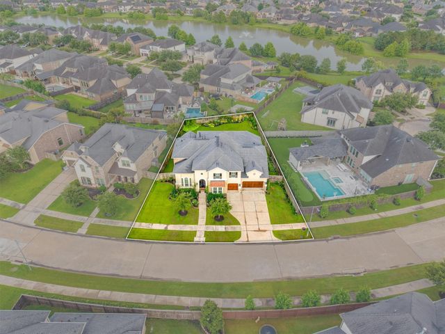 4822 Kendalia Cloud Lane, Fulshear, TX 77441