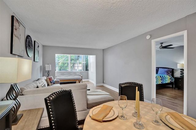 3050 Holiday Springs Boulevard 210, Margate, FL 33063