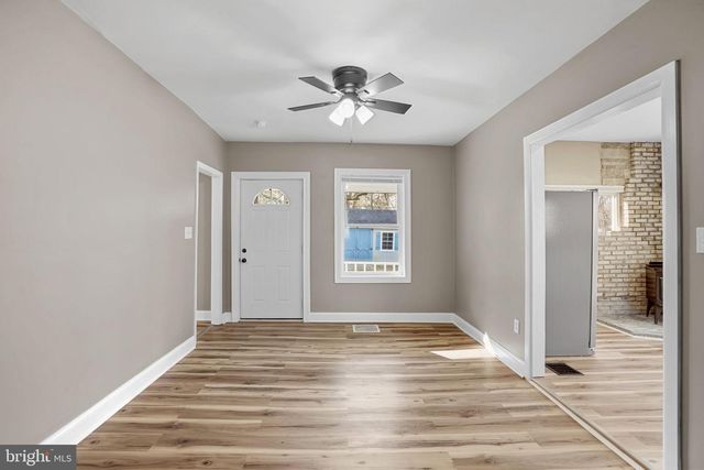 218 LAKE AVE, Clementon, NJ 08021