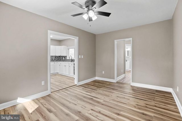 218 LAKE AVE, Clementon, NJ 08021