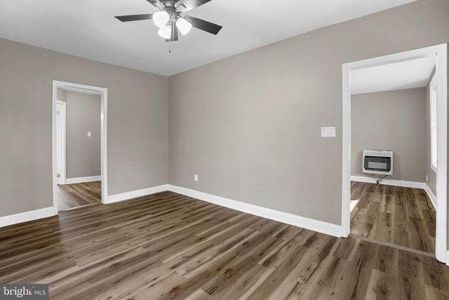 218 LAKE AVE, Clementon, NJ 08021