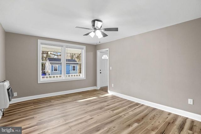 218 LAKE AVE, Clementon, NJ 08021