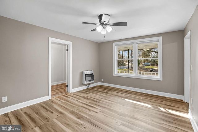 218 LAKE AVE, Clementon, NJ 08021