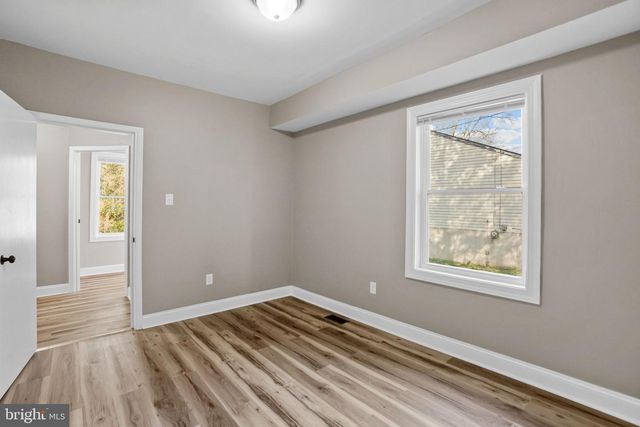 218 LAKE AVE, Clementon, NJ 08021