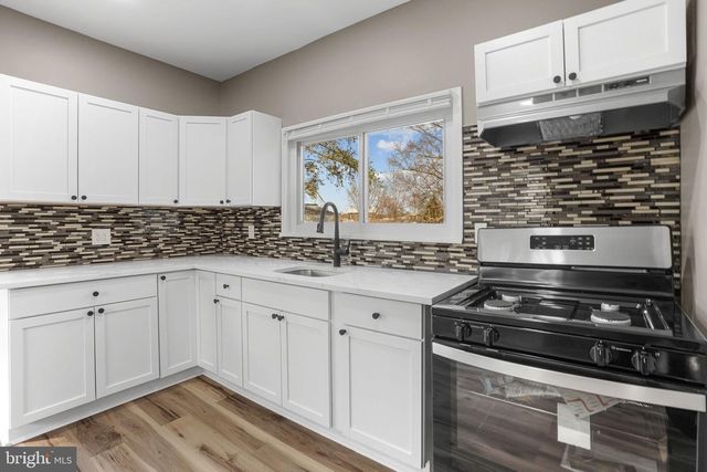 218 LAKE AVE, Clementon, NJ 08021