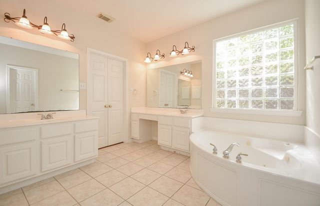 12407 Aliso Bend Lane, Houston, TX 77041