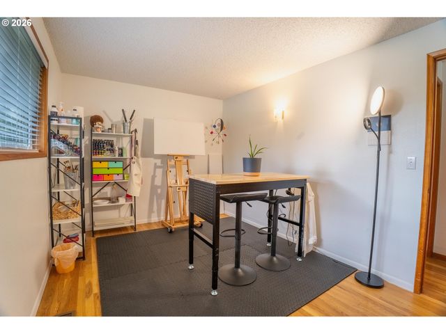 2112 Se 148TH Pl, Portland, OR 97233