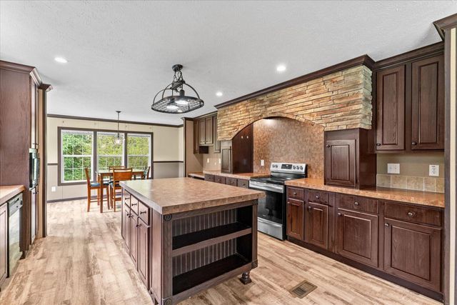 494 Hard Work Road, Chatsworth, GA 30705