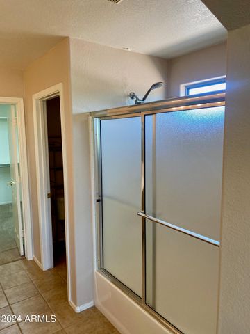 4008 E IRONHORSE Road, Gilbert, AZ 85297