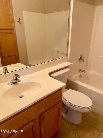 4008 E IRONHORSE Road, Gilbert, AZ 85297