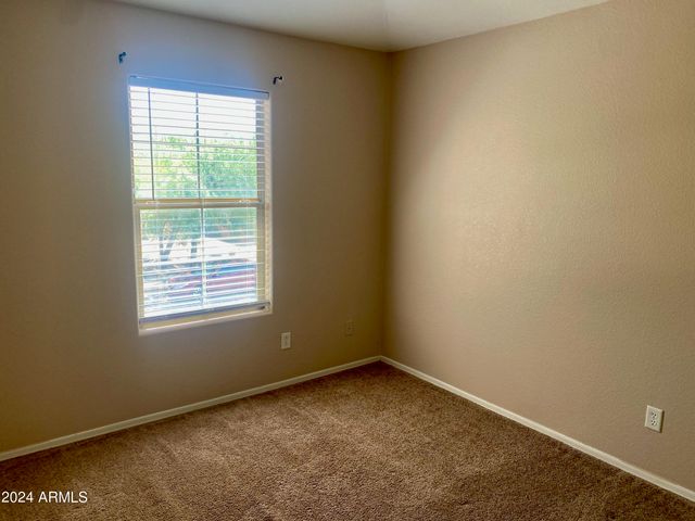 4008 E IRONHORSE Road, Gilbert, AZ 85297