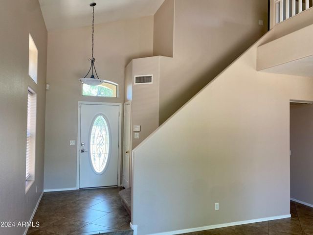 4008 E IRONHORSE Road, Gilbert, AZ 85297