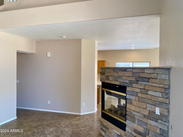 4008 E IRONHORSE Road, Gilbert, AZ 85297