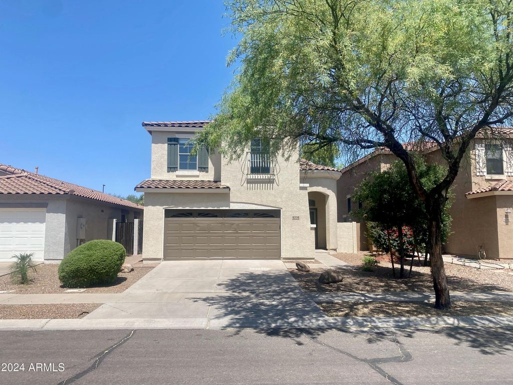 4008 E IRONHORSE Road, Gilbert, AZ 85297