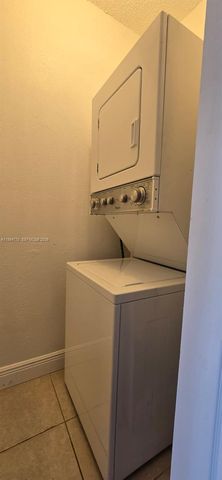 6345 SW 138th Ct 102, Miami, FL 33183