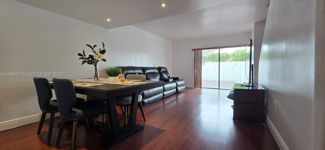 6345 SW 138th Ct 102, Miami, FL 33183