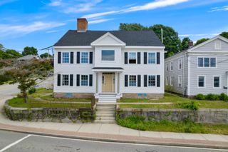 108 Thames Street, Groton, CT 06340