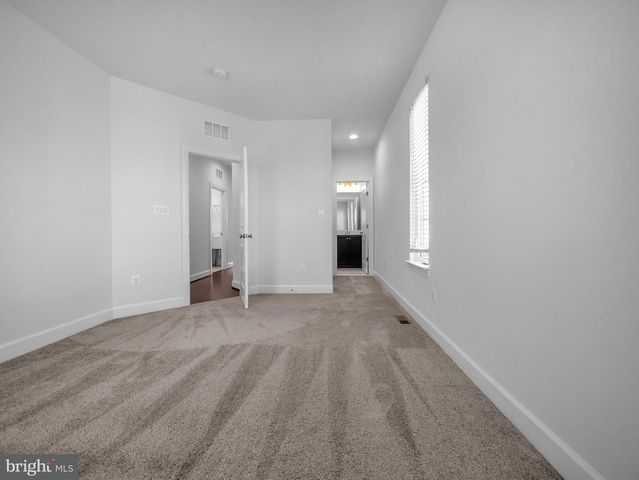 42281 IMPERVIOUS TER, Brambleton, VA 20148