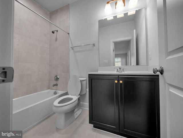 42281 IMPERVIOUS TER, Brambleton, VA 20148