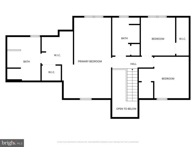 121 ANGELA DR, New Holland, PA 17557