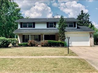 9S174 Nantucket Drive, Darien, IL 60561