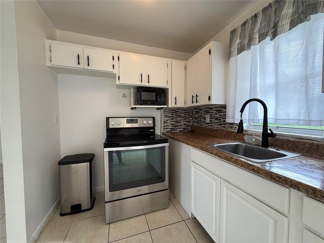 3961 SW 147TH LANE ROAD, Ocala, FL 34473