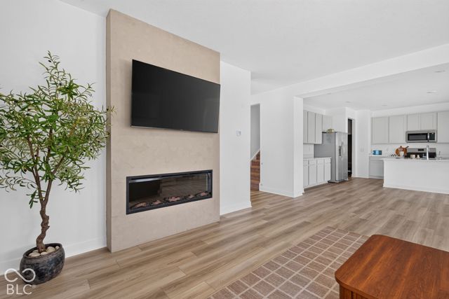 15730 Cobbs Creek Lane, Noblesville, IN 46060